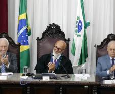 Vice-governador acompanha a posse da nova mesa diretora do Tribunal de Contas do Paraná 