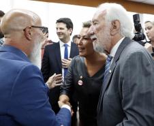 Vice-governador acompanha a posse da nova mesa diretora do Tribunal de Contas do Paraná 