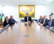 Chefes dos Poderes do Paraná divulgam nota em defesa da Democracia