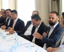 Em reunião com secretariado, governador reforça pedido de gestão guiada pela eficiência