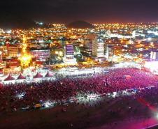 Saideira: Ara Ketu e Sempre Tem encerram programação festiva do Verão Maior Paraná