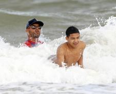 Verão Maior Paraná - Praia Brava de Guaratuba Federação Paranaense de Bodyboarding, do Instituto Guaramar e da prefeitura de Guaratuba, promoveram um evento com PCD - pessoas com deficiência, de pratica do esporte Bodyboarding.