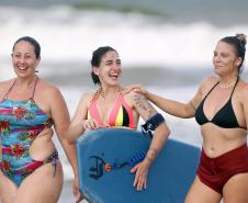 Verão Maior Paraná - Praia Brava de Guaratuba Federação Paranaense de Bodyboarding, do Instituto Guaramar e da prefeitura de Guaratuba, promoveram um evento com PCD - pessoas com deficiência, de pratica do esporte Bodyboarding.
