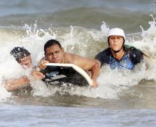 Verão Maior Paraná - Praia Brava de Guaratuba Federação Paranaense de Bodyboarding, do Instituto Guaramar e da prefeitura de Guaratuba, promoveram um evento com PCD - pessoas com deficiência, de pratica do esporte Bodyboarding.