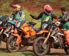 Mais de 1.200 pessoas acompanharam a festa de premiação do Rally Transparaná