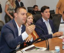 À Frente Paraná: governador anuncia pacote de obras de infraestrutura de R$ 3,4 bilhões