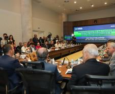 À Frente Paraná: governador anuncia pacote de obras de infraestrutura de R$ 3,4 bilhões