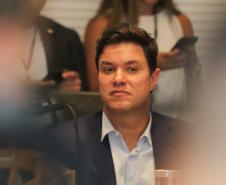 À Frente Paraná: governador anuncia pacote de obras de infraestrutura de R$ 3,4 bilhões