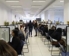 Agências do Trabalhador ofertam 11,7 mil vagas com carteira assinada no Paraná