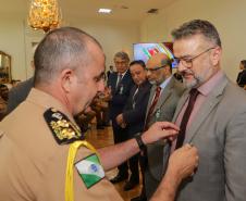 Casa Militar comemora 95 anos e condecora autoridades com medalhas de mérito