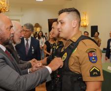 Casa Militar comemora 95 anos e condecora autoridades com medalhas de mérito