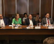Descomplica Paraná: Estado avança no planejamento para simplificar abertura de empresas