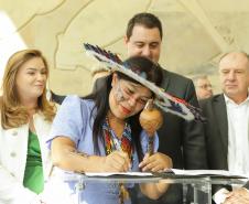 Governador sanciona lei que cria o Conselho dos Povos Indígenas do Paraná