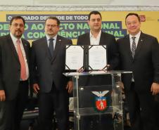 Paraná é o 1º estado a unir todos os Poderes no Pacto Nacional pela Consciência Vacinal