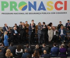 Paraná recebe viaturas do Ministério da Justiça para coibir violência contra a mulher