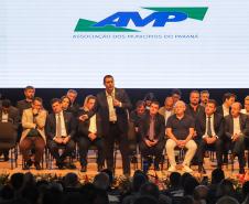 Governador destaca atuação conjunta entre Estado e municípios na posse da AMP