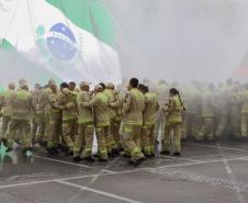 Maior contratação em dez anos: 419 bombeiros vão começar a atuar em todo o Paraná
