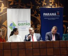 Governo lança programa que garante fraldas e absorventes a crianças e adolescentes