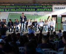 Piana inaugura obras de pavimentação, praças e anuncia novos investimentos para Jesuítas