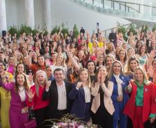 Encontro no Palácio Iguaçu incentiva participação das mulheres na política