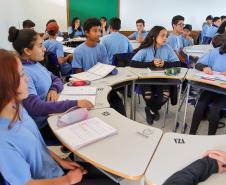 Substituição de salas de madeira: Governo entrega 50 novos espaços a colégios estaduais