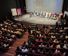 Paraná discute estratégias para combater a violência contra a mulher no ambiente de trabalho