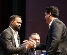 Com foco na alfabetização, Governo amplia programas de apoio às redes municipais