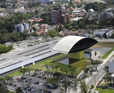 Programação cultural da semana tem concerto beneficente, novas exposições e muita literatura