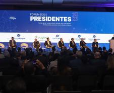 Governador destaca força das cooperativas e anuncia programas de R$ 750 milhões para o setor