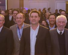 Governador destaca força das cooperativas e anuncia programas de R$ 750 milhões para o setor