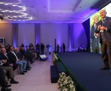 Governador destaca força das cooperativas e anuncia programas de R$ 750 milhões para o setor