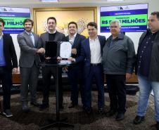 Governador libera mais R$ 31,6 milhões do programa Asfalto Novo, Vida Nova a seis municípios