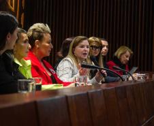 a conscientização, Estado lança campanha estadual de combate ao feminicídio