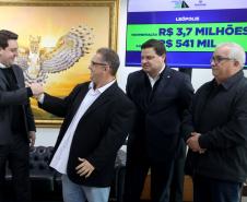 Governador libera mais R$ 31,6 milhões do programa Asfalto Novo, Vida Nova a seis municípios
