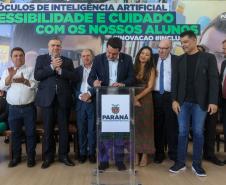 Estado entrega óculos com inteligência artificial para apoiar alunos cegos da rede estadual