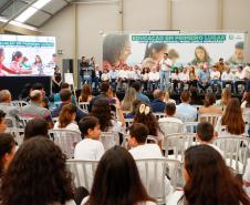 Governador inaugura escola estadual com capacidade para 900 estudantes em Ortigueira