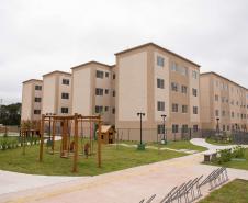 Com subsídios do Estado para entrada, 448 famílias recebem a casa própria em Curitiba