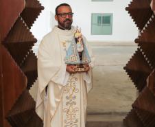 Palácio Iguaçu recebe imagem peregrina de Nossa Senhora do Rocio, Padroeira do Paraná