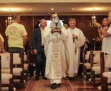 Palácio Iguaçu recebe imagem peregrina de Nossa Senhora do Rocio, Padroeira do Paraná