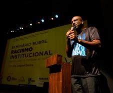 Governo promove seminário para servidores sobre racismo institucional