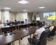 Na abertura da feira de Dois Vizinhos, Estado anuncia R$ 18,9 milhões para ampliar UTI