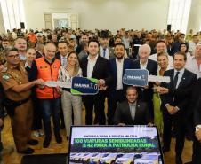 Governador entrega 142 novas viaturas para a Polícia Militar e caminhões para Defesa Civil