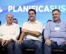 Governador anuncia R$ 1 bilhão para fortalecer a saúde no Paraná