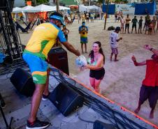 Palcos Sunset: artistas paranaenses seguem agitando os fins de tarde no Litoral