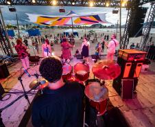 Palcos Sunset: artistas paranaenses seguem agitando os fins de tarde no Litoral