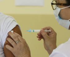 Paraná vai receber vacina contra a dengue para 30 municípios
