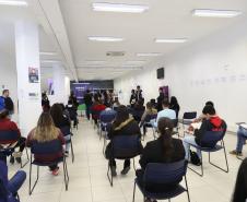 Agências do Trabalhador têm 10 mil vagas com carteira assinada em todas as regiões do Paraná