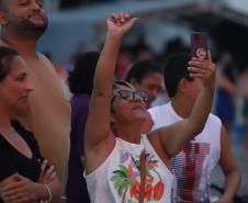 Segunda semana de shows nas praias termina com muito sertanejo para 110 mil pessoas