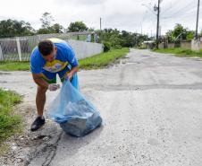 Mais de 300 profissionais trabalham na conscientização contra a dengue no Litoral