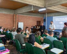 1.195 professores e pedagogos começam a tomar posse para reforçar educação do Paraná